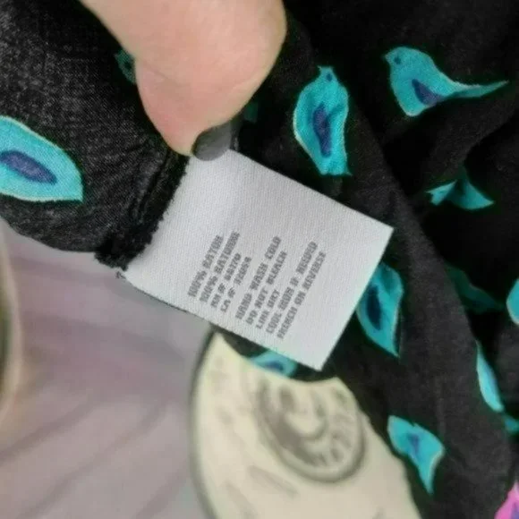 ♡3/$30♡ Urban Outfitters Bird Camisole - Picture 2 of 4